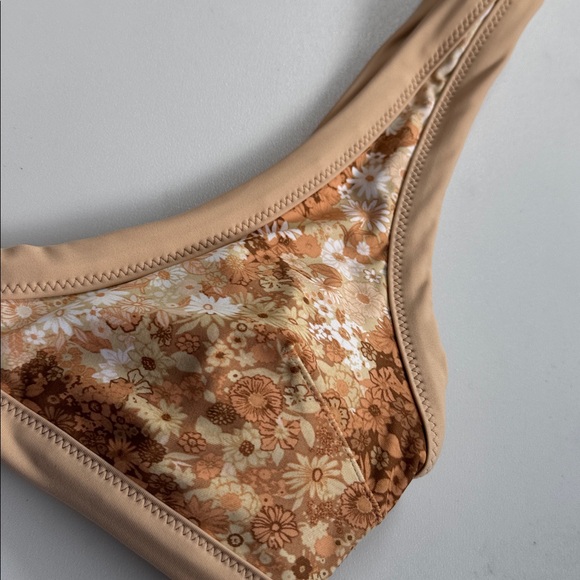 Aerie Floral Scoop Bikini Top Sz S Resortwear Beachy All Over Print - Picture 3 of 8